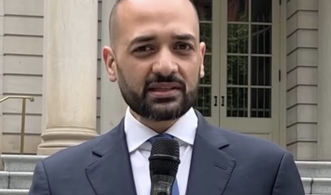 HASAN ÇELİK/TÜRK USA NEWS Bu hafta sonu Başkan Trump,   İngilizceyi Amerika