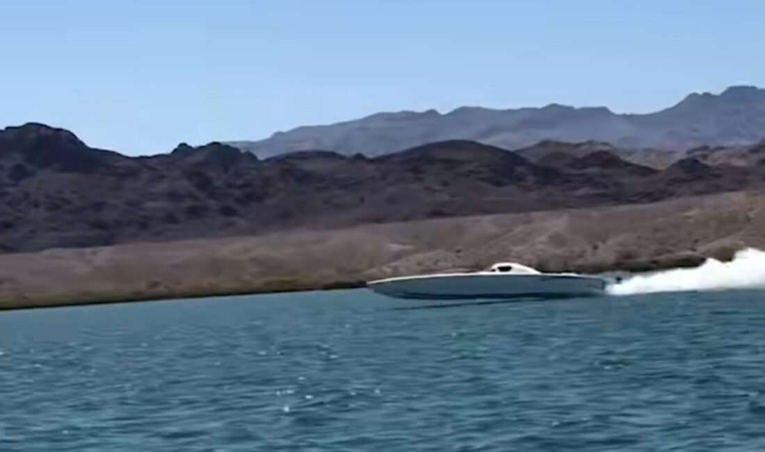 Lake Havasu City, Arizona — Amerika Birleşik Devletleri’nde düzenlenen “Çöl