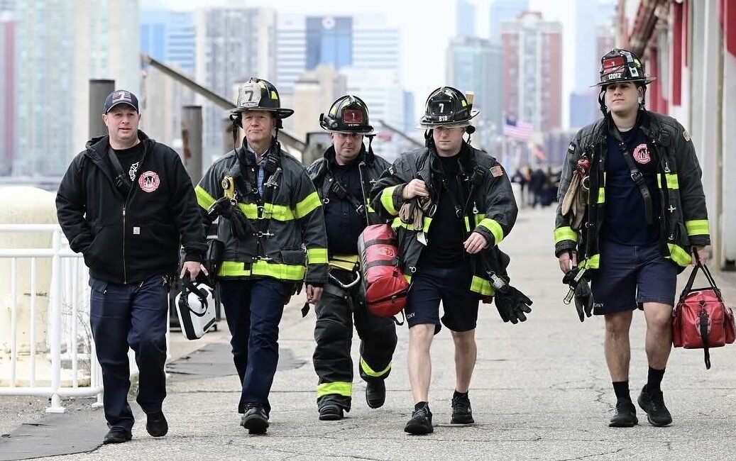 New York’ta Perşembe günü öğleden sonra meydana gelen helikopter kazasında