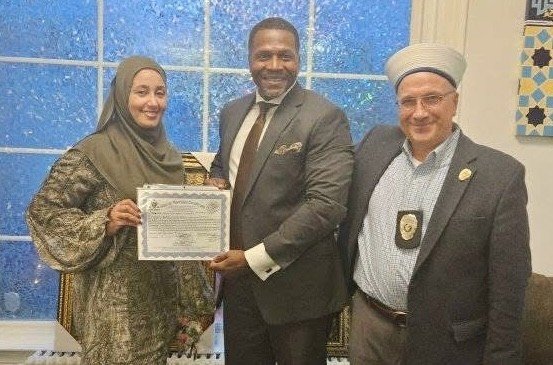 NEW YORK – Amerika Birleşik Devletleri’nde İslam’a yönelen bireylerin sayısı