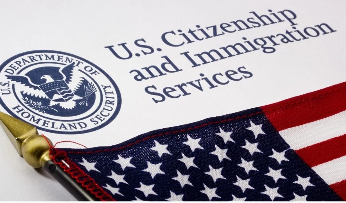 ABD Vatandaşlık ve Göçmenlik Hizmetleri (USCIS), göçmenlik sürecinde kritik öneme