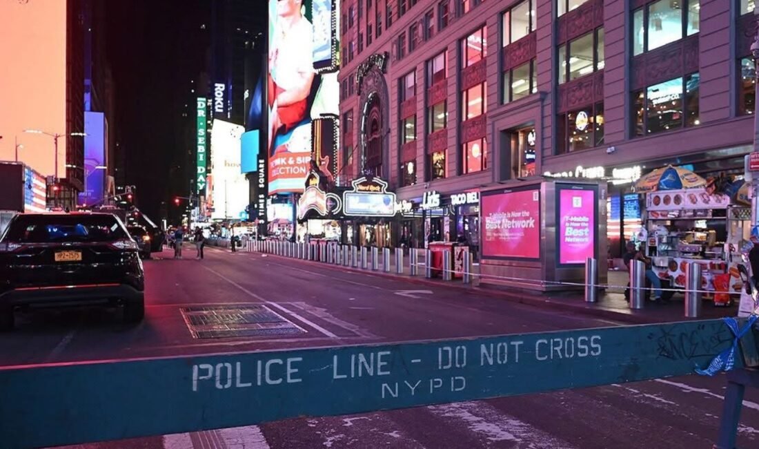 Hasan Çelik/Türk USA News New York’un en yoğun bölgelerinden Times