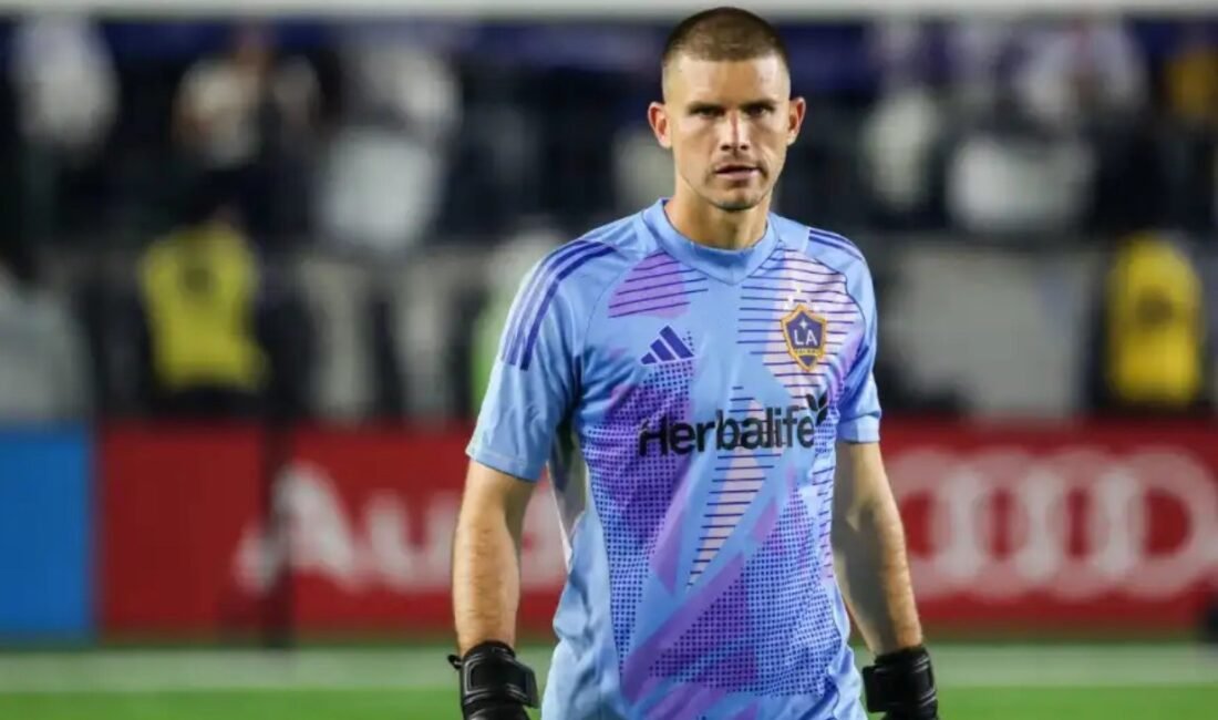 New York Red Bulls, Los Angeles Galaxy'den tecrübeli kaleci John