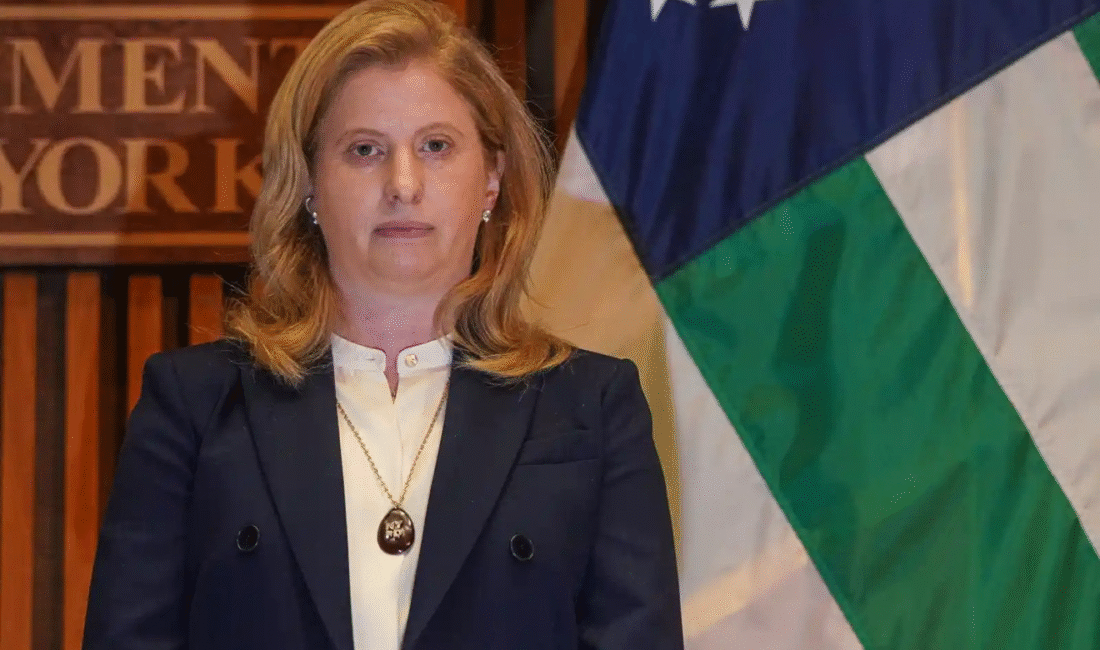 NEW YORK – NYPD Komiseri Jessica Tisch, Pazartesi günü yaptığı