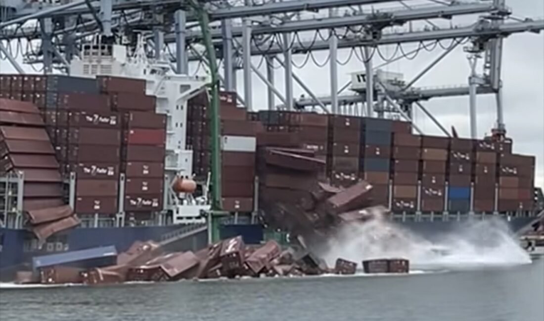 Amerika Birleşik Devletleri’nin Kaliforniya eyaletinin Long Beach Limanı’nda bir yük