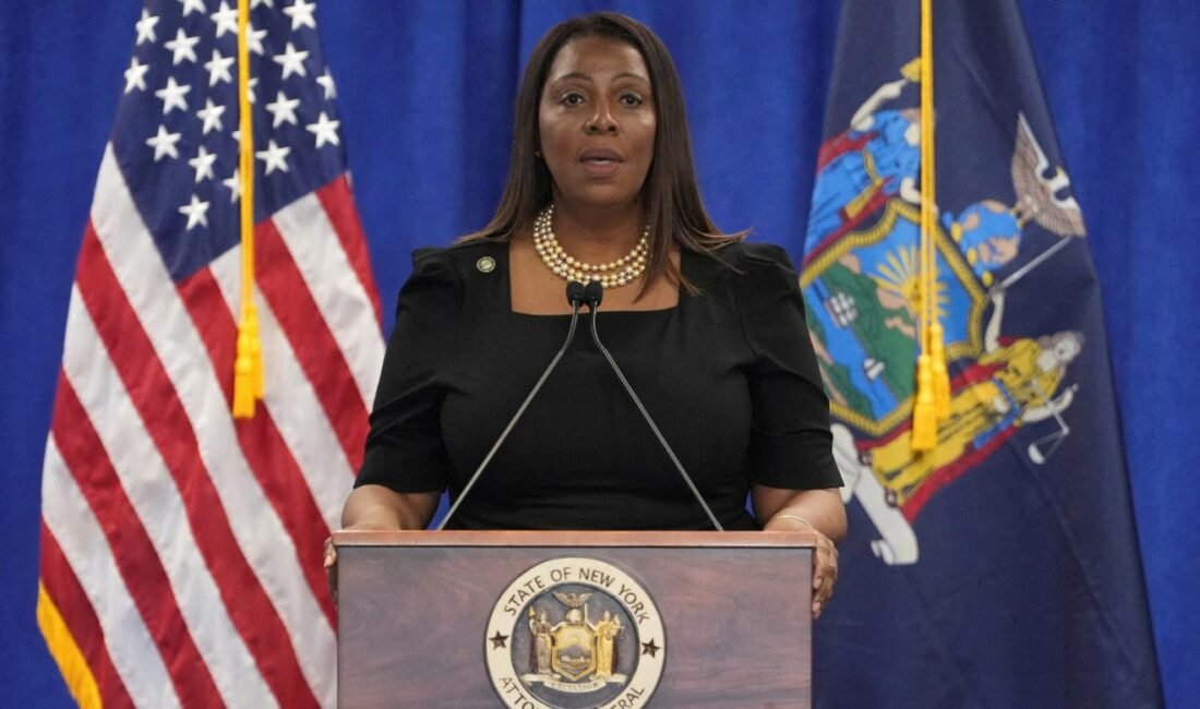 New York Başsavcısı Letitia James, Perşembe günü banka dolandırıcılığı suçlamasıyla
