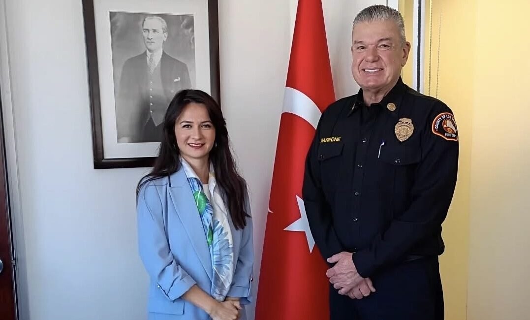 LOS ANGELES – Los Angeles Bölgesi İtfaiye Departmanı (LACoFD) Şefi