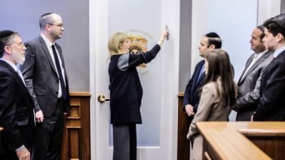 New York Emniyet Müdürü Jessica Tisch, kentte yaşayan Ortodoks Yahudi