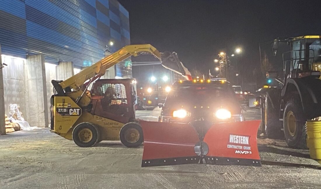 ABD’nin başkenti Washington, DC’de etkisini artıran kar yağışı günlük yaşamı