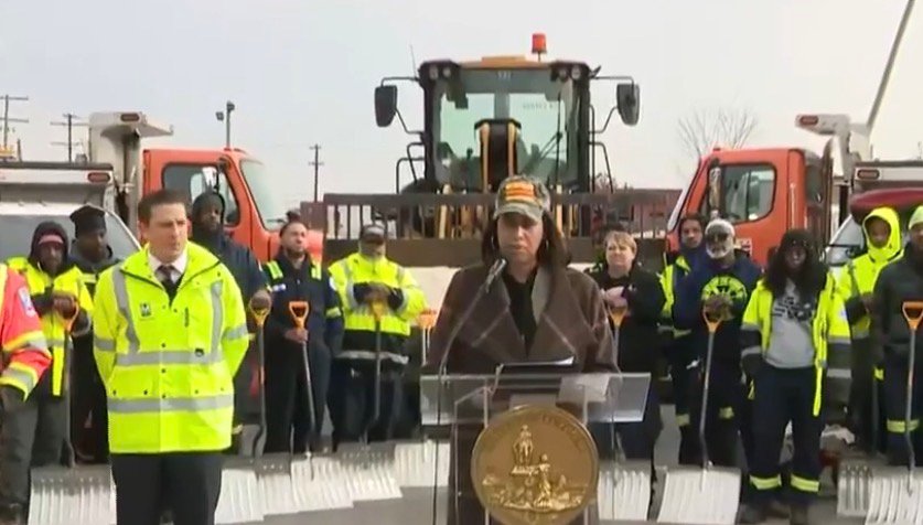 Washington, DC Belediye Başkanı Muriel Bowser, yaklaşan kar fırtınası ve