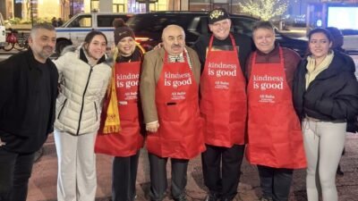 NEW YORK - New York’ta yıllardır sürdürülen örnek bir sosyal