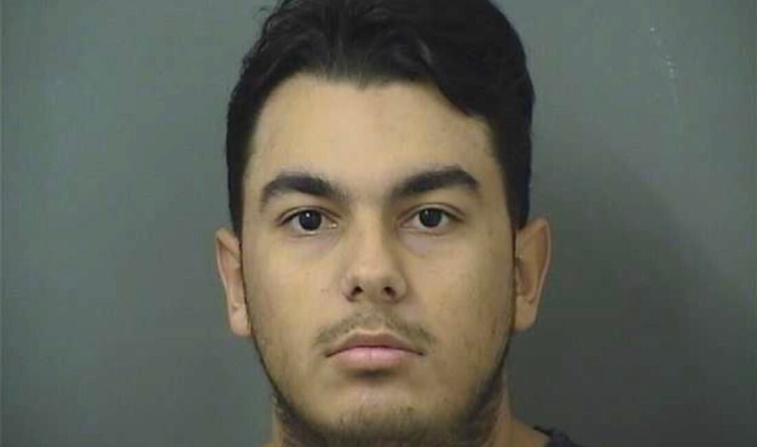 ABD’nin Florida eyaletinde tenis koçluğu yapan 18 yaşındaki Cemal Kaya,