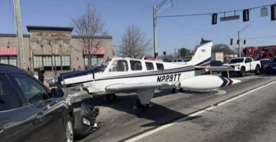 ABD’nin Georgia eyaletinde tek motorlu bir uçak, kalkıştan kısa süre