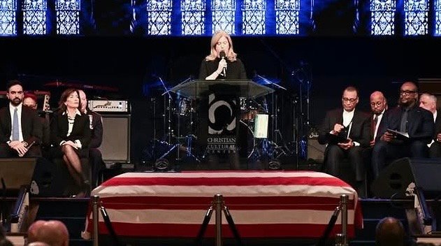 New York, NY – 46 yaşındaki Binbaşı Sorffly Davius, 6