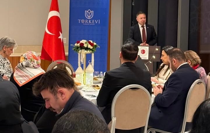 NEW YORK - New York’ta Ramazan ayının manevi atmosferi, bu