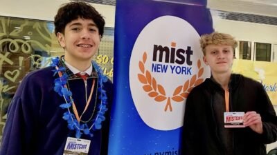 New York’ta düzenlenen ve yaklaşık 1200 öğrencinin katıldığı okullar arası