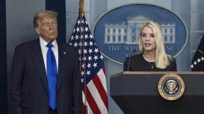 ABD Başkanı Donald Trump'ın, ABD Adalet Bakanı Pam Bondi’nin Jeffrey