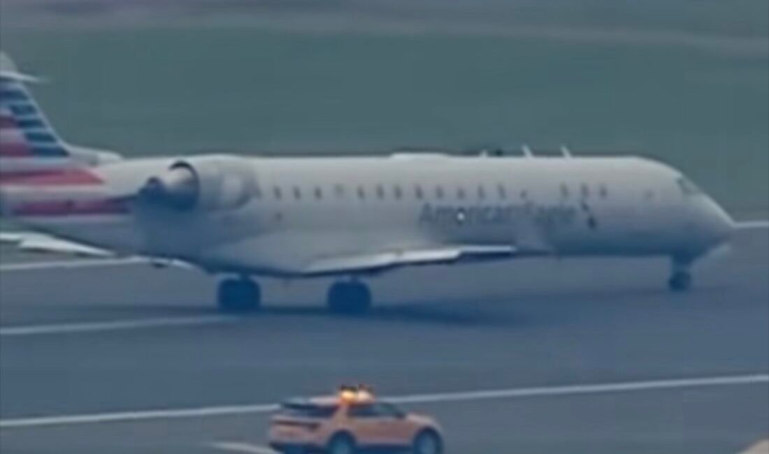 ABD’nin Pensilvanya eyaletine bağlı Philadelphia kentinde bir yolcu uçağında yaşanan teknik arıza kısa süreli