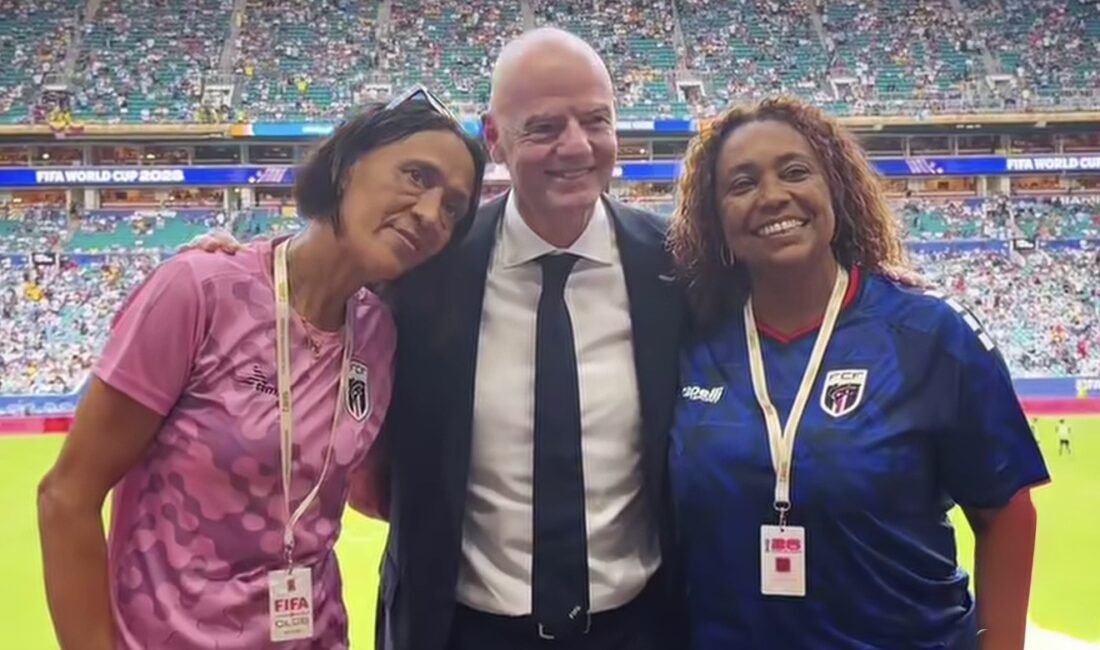 FIFA Başkanı Gianni Infantino, sosyal medya hesabından duygusal anların yaşandığı