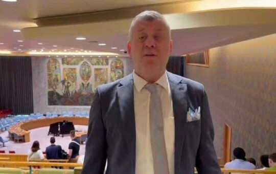 Dünya Engelliler Birliği Başkanı ve sanatçı Metin Şentürk, Birleşmiş Milletler