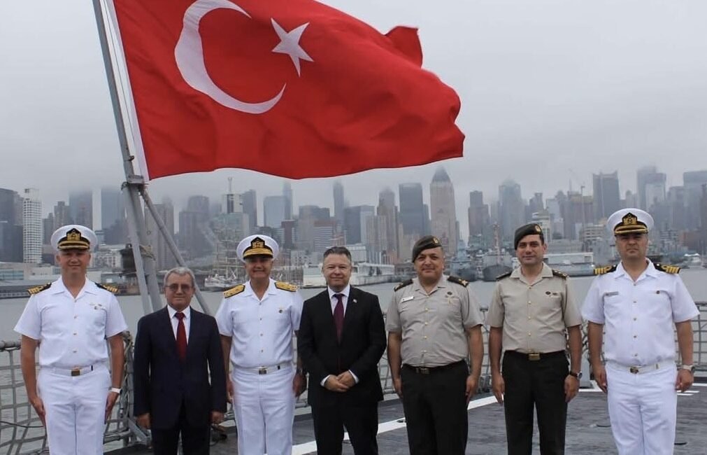 Türkiye’nin Birleşmiş Milletler Daimi Temsilcisi Ahmet Yıldız ile Türkiye’nin New York Başkonsolosu Muhittin