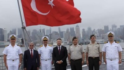 Türkiye’nin Birleşmiş Milletler Daimi Temsilcisi Ahmet Yıldız ile Türkiye’nin New York Başkonsolosu Muhittin