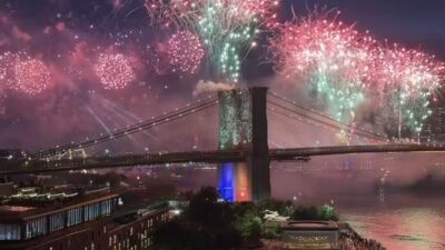NEW YORK – Amerika Birleşik Devletleri’nde her yıl 4 Temmuz’da kutlanan
