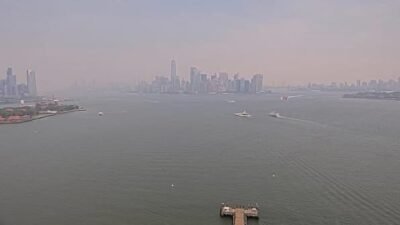 NEW YORK – Kanada’da haftalardır devam eden büyük orman yangınlarından yükselen