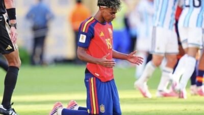 Dünya Kupası finalinde Arjantin'i devirerek zafere ulaşan İspanya'nın genç yıldızı