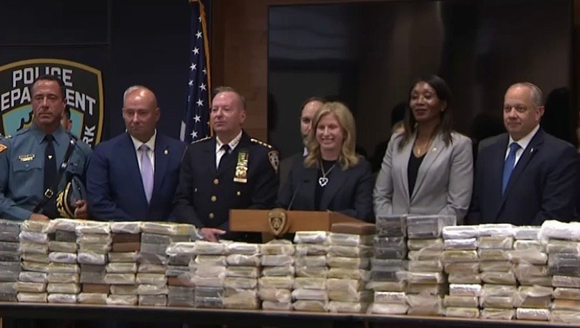 ABD’nin New Jersey eyaletinde yaşayan 35 yaşındaki bir adam, Queens’teki