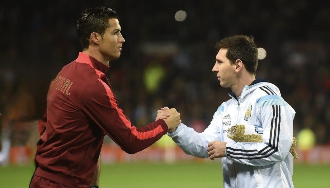 Portekizli yıldız Cristiano Ronaldo, Arjantin Milli Takımı kariyerini noktalayan Lionel