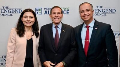 Türk Amerikan Dernekleri Federasyonu Başkan Yardımcısı Abdi Akgün ve Türk