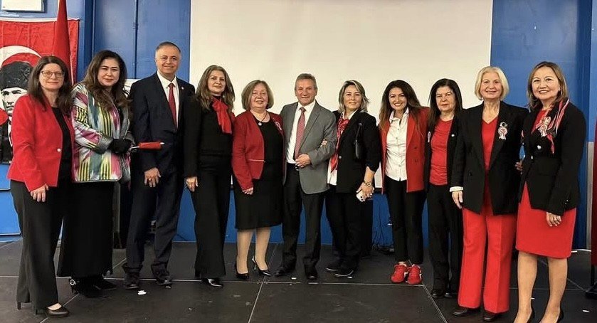 Türk Amerikan Dernekleri Federasyonu (TADF) Başkanı Cevdet Özdemir ve yönetim